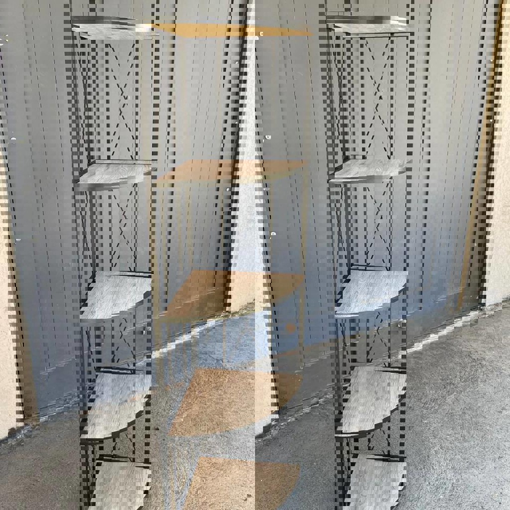 Полка вертикальная