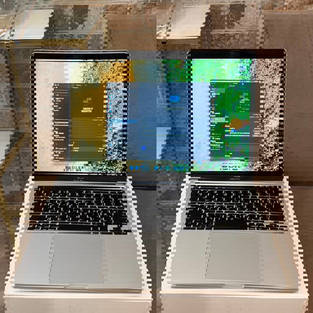 Apple MacBook Pro 13 M1