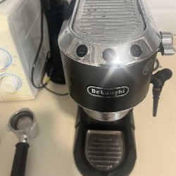 Кофемашина DeLonghi Dedica EC685 - фото 1