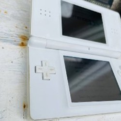 Nintendo DS Lite - фото 3