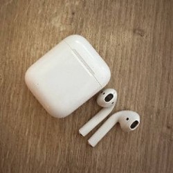AirPods 2 - фото 1