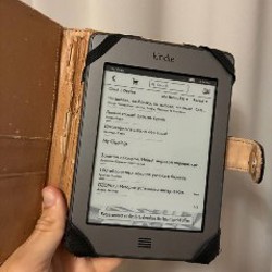 Электронная книжка Kindle Amazon 4 Touch - фото 5