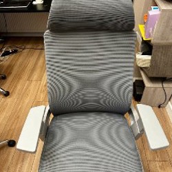 Серое кресло - фото 1