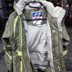 Куртка женская - фото 2