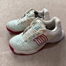 Теннисные кроссовки белые - фото 1