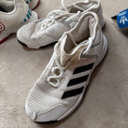 Теннисные кроссовки белые - фото 2