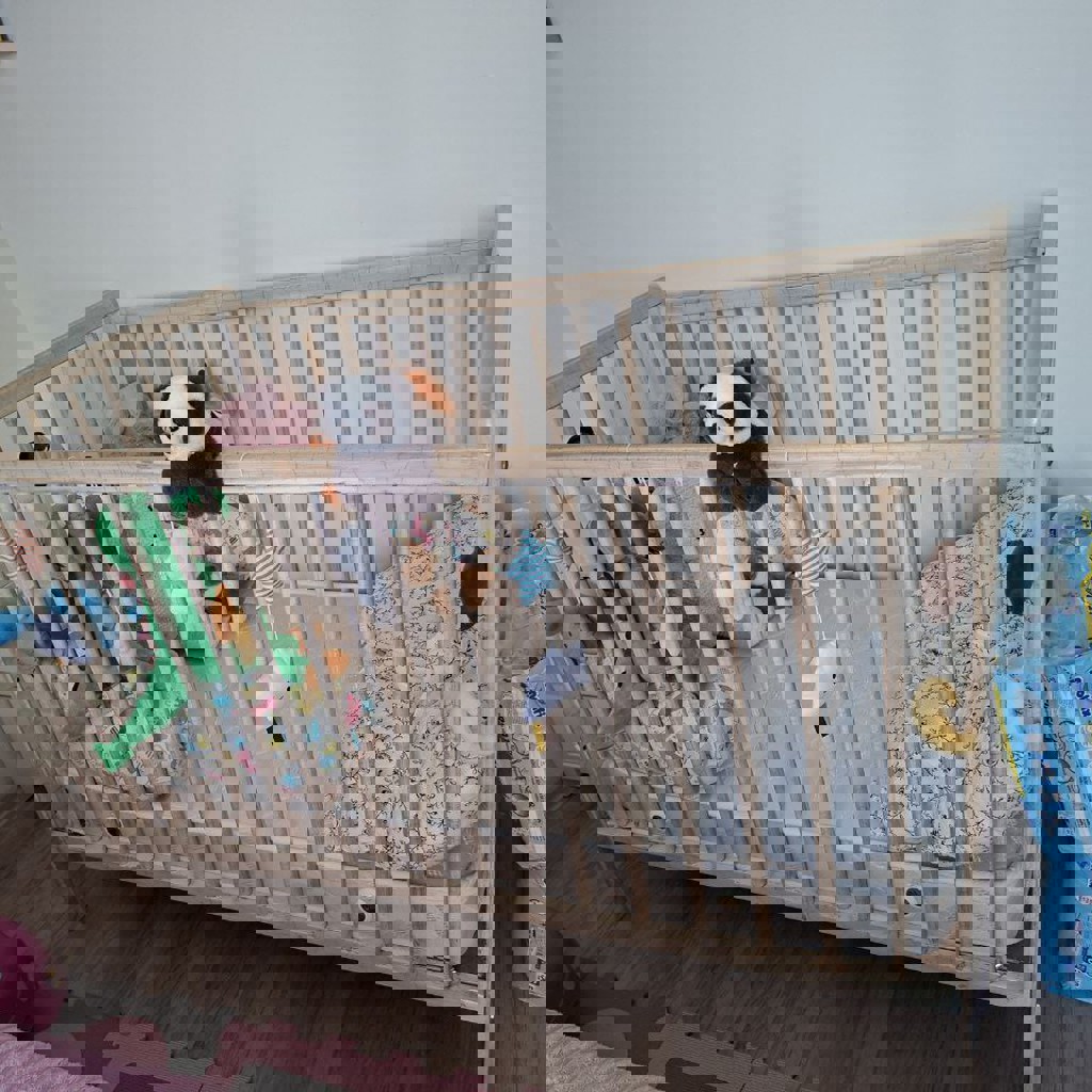 Кроватка детская с матрасом