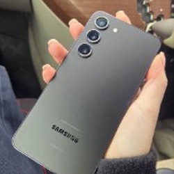 Samsung S23 - фото 2