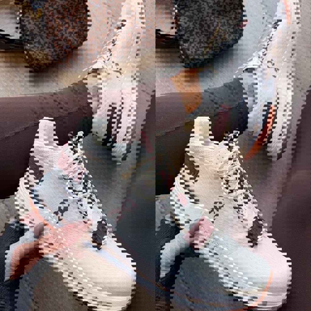 Кроссовки ON Running