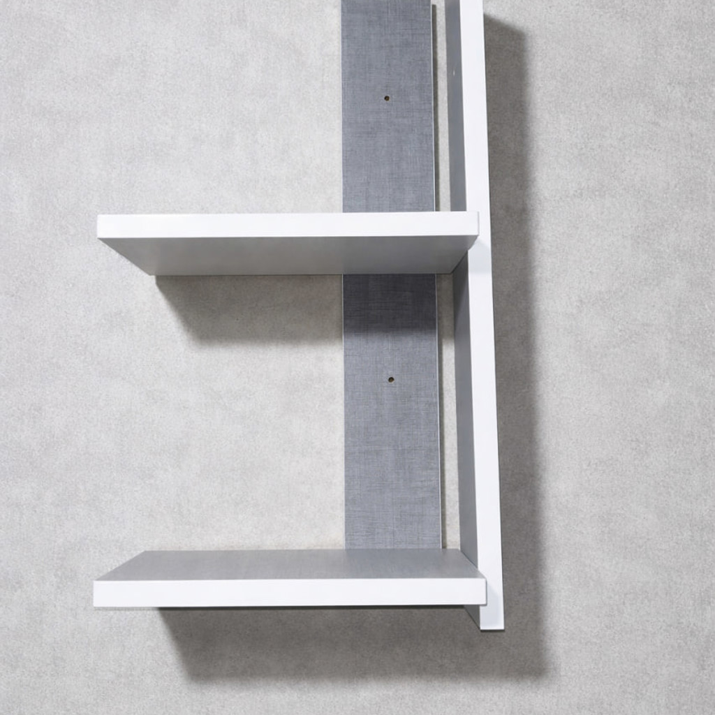 Декоративная полка с двумя полками