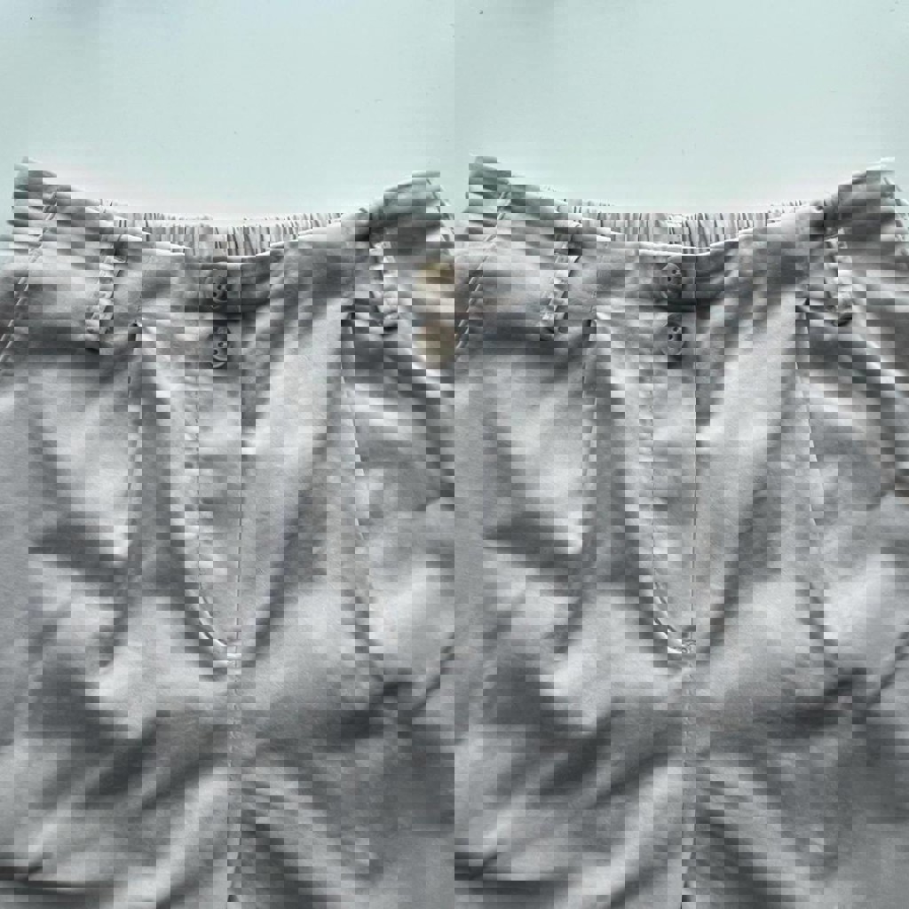 Брюки светлые