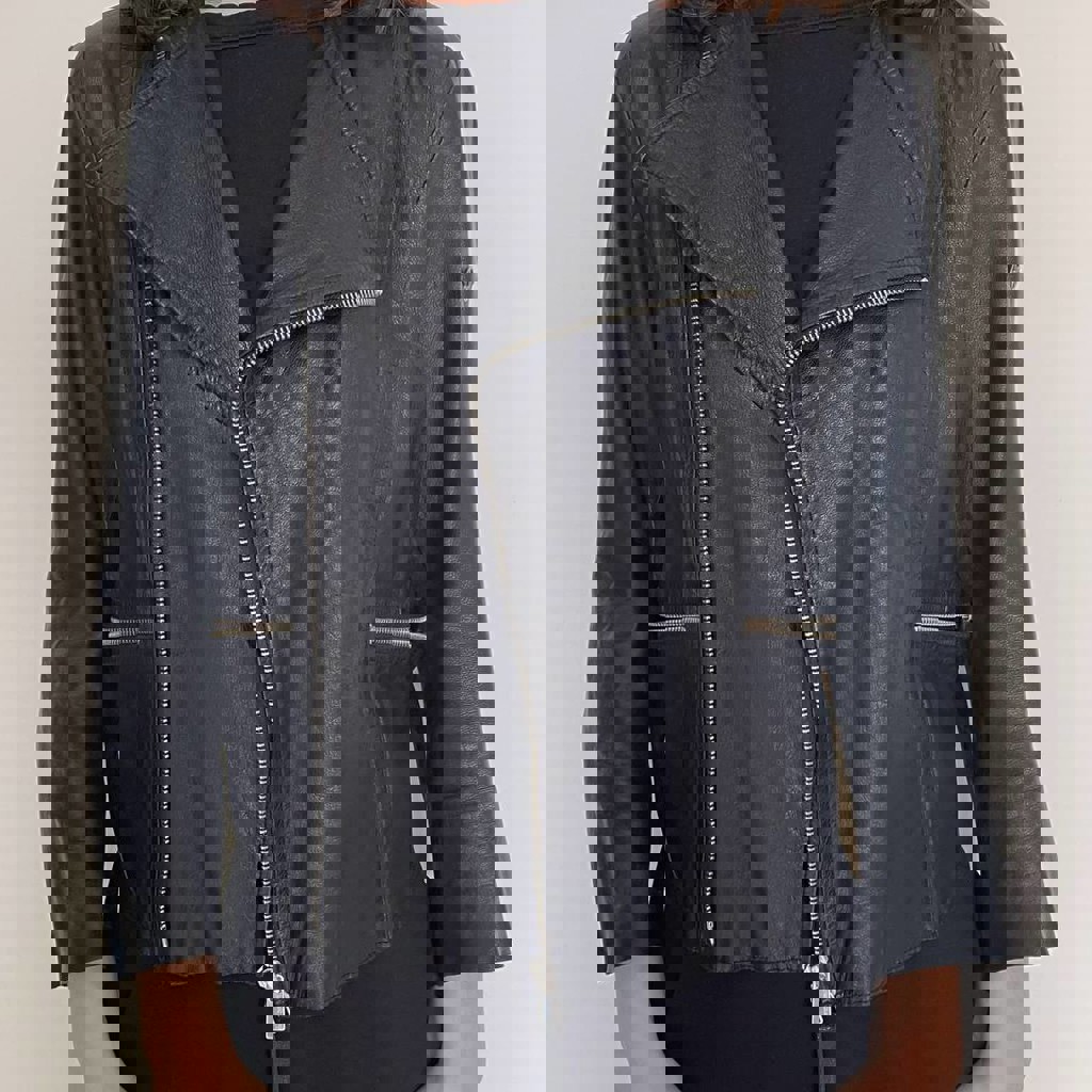 Кожаная куртка Armani Jeans