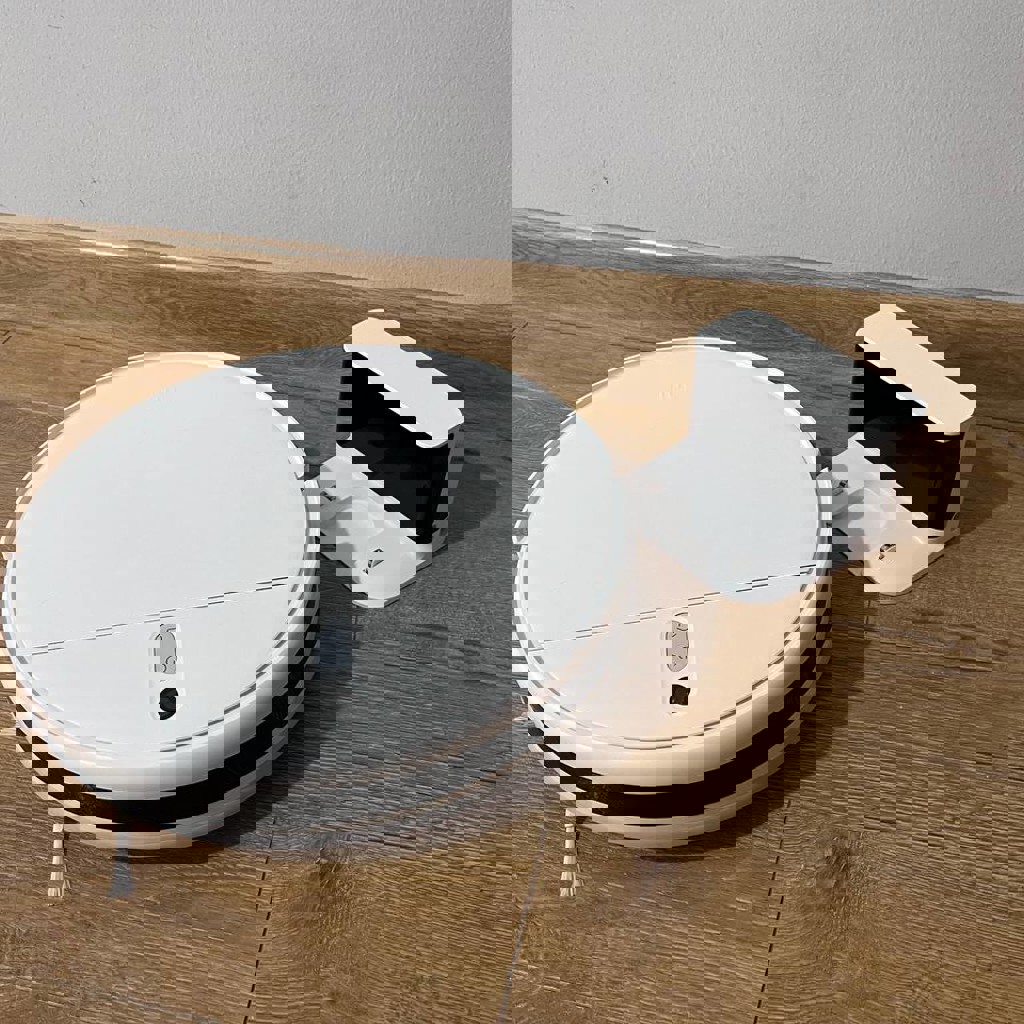 Робот-пылесос Xiaomi Mi Robot Vacuum-Mop 2 Lite