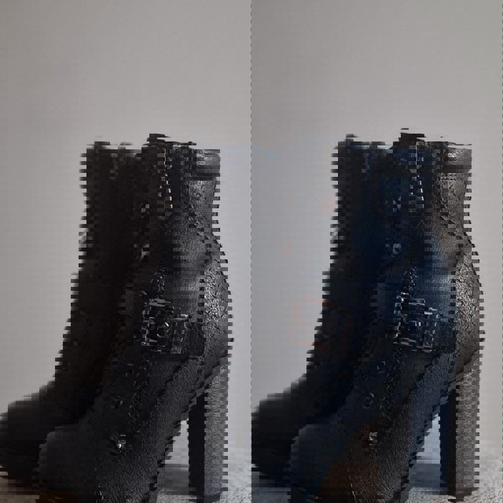 Кожаные ботинки Guess