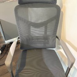 Компьютерный стул - фото 1