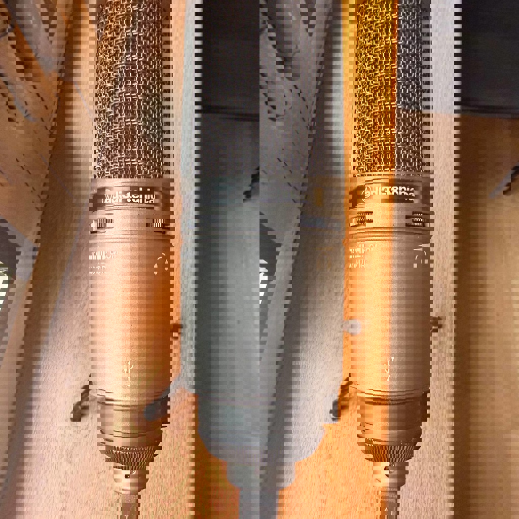 Микрофон Audio-Technica ATR2100x-USB