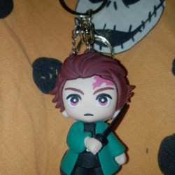 Брелок по аниме 'Клинок рассекающий демонов' - фото 3