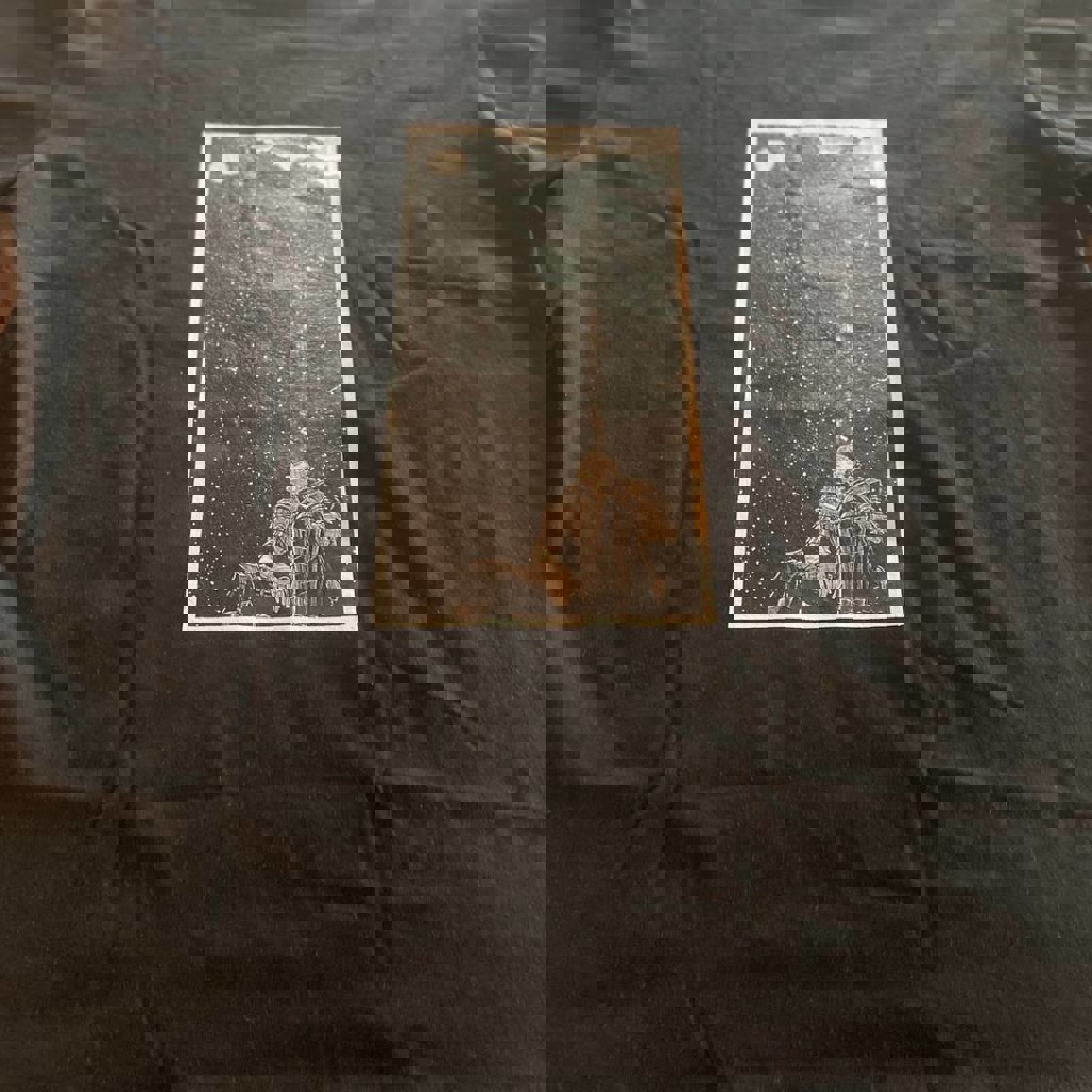 Футболка черная с принтом