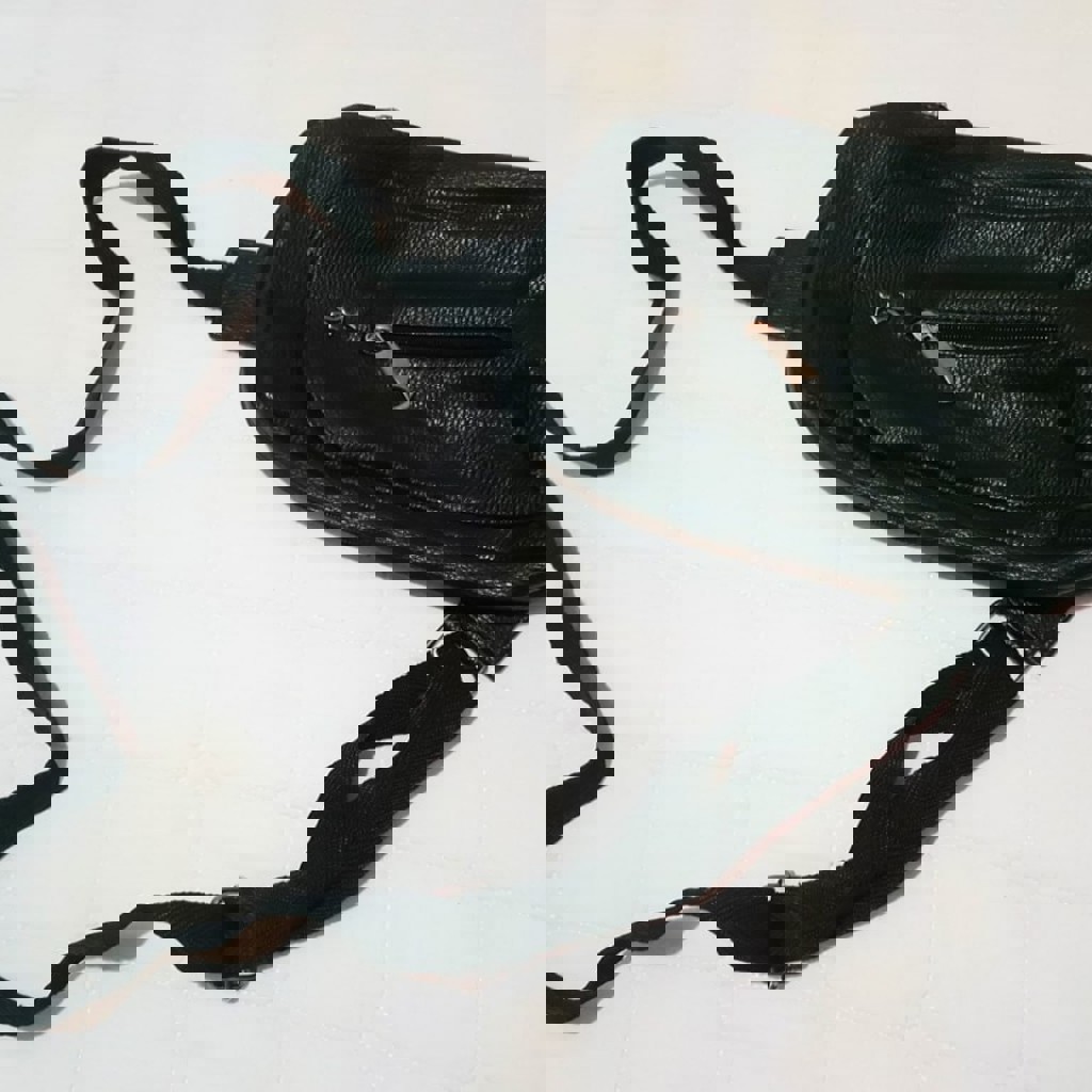 Черная сумка на плечо