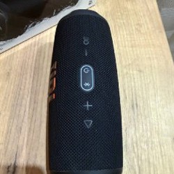 Колонка JBL Charge 5 - фото 5