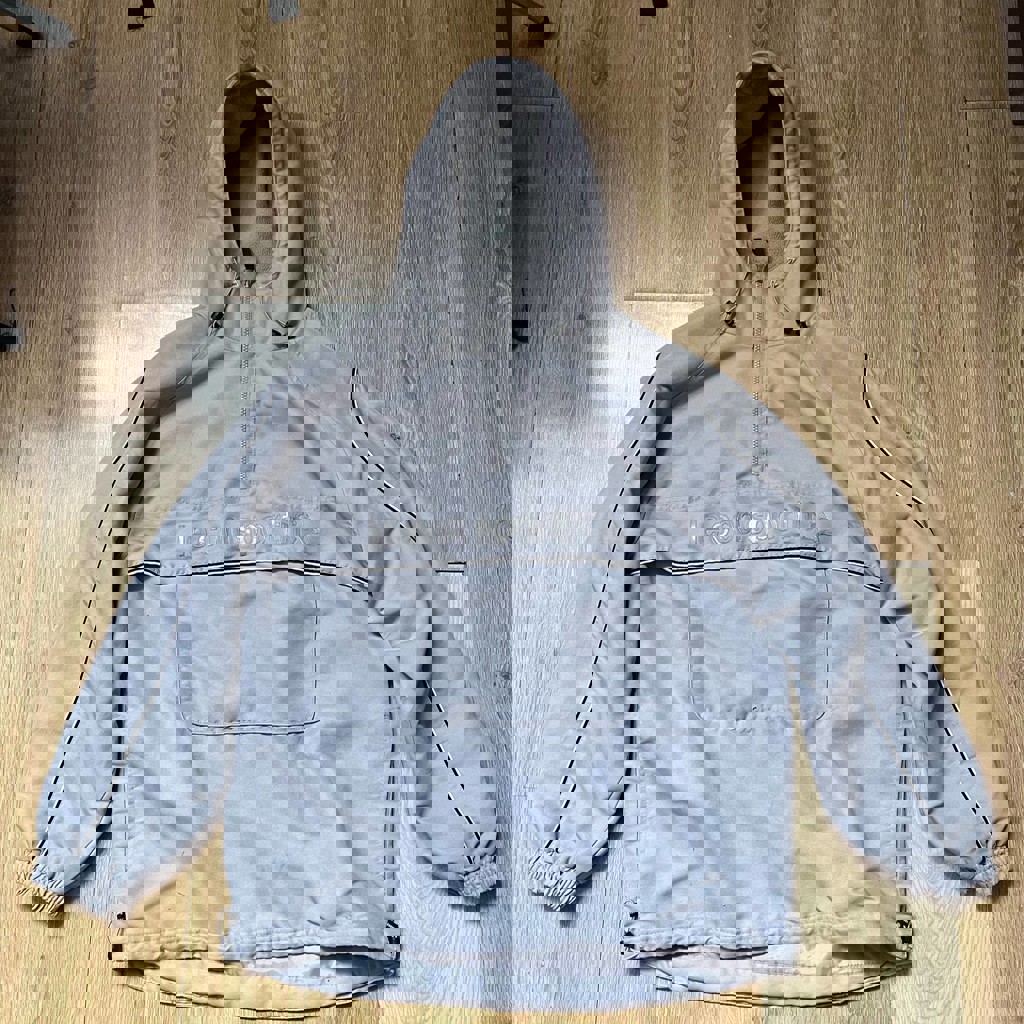 Беговая куртка, ветровка