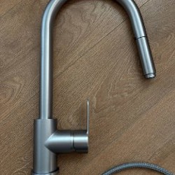 Смеситель для кухни с выдвижным изливом - фото 2