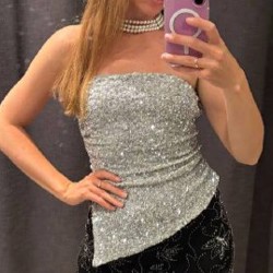 Серебряный топ в пайетках - фото 2