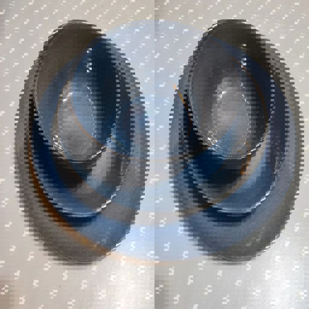 Керамические тарелки