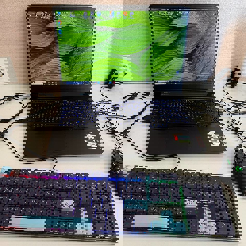 Ноутбук Lenovo IdeaPad Gaming 3 15ARH05