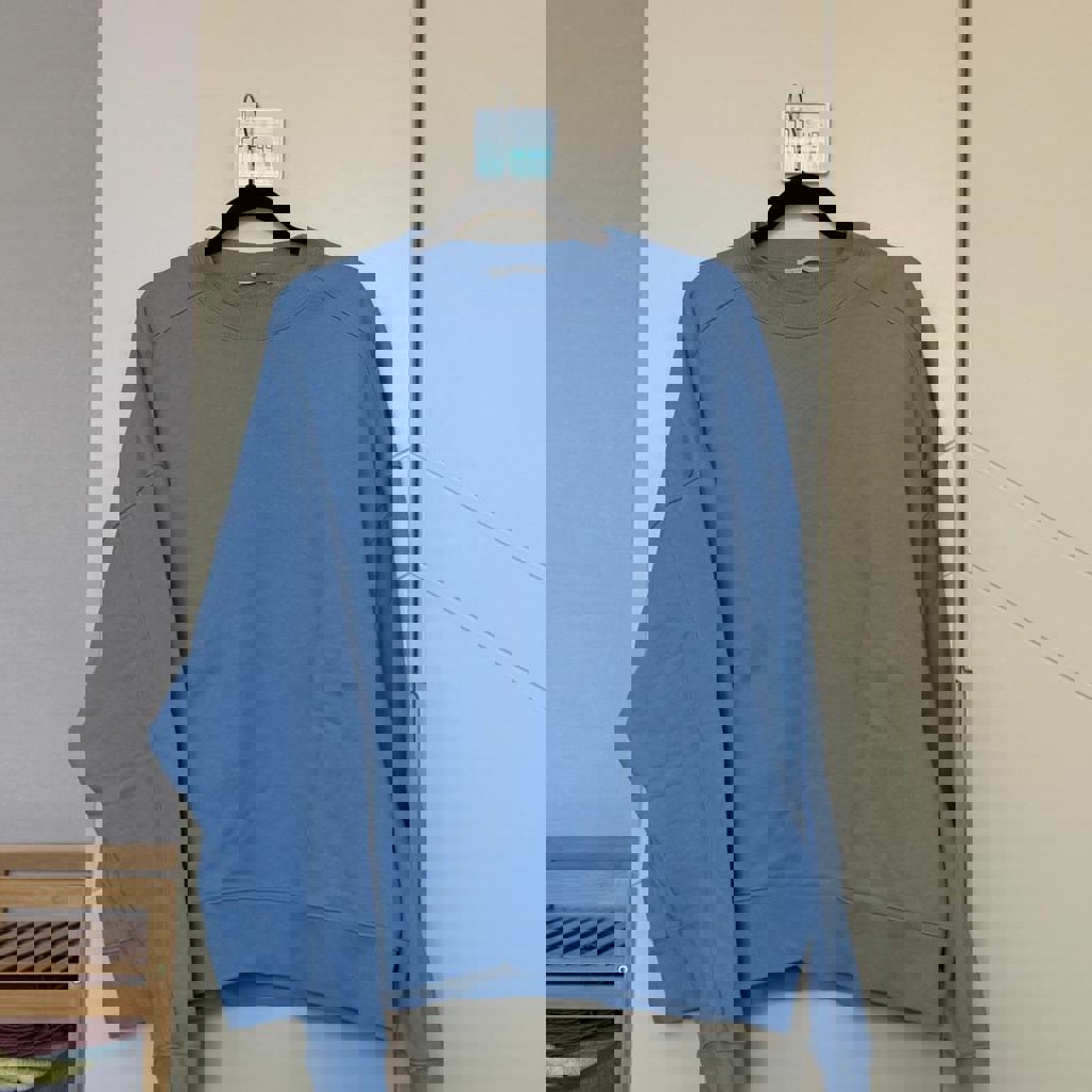 Свитшот голубой