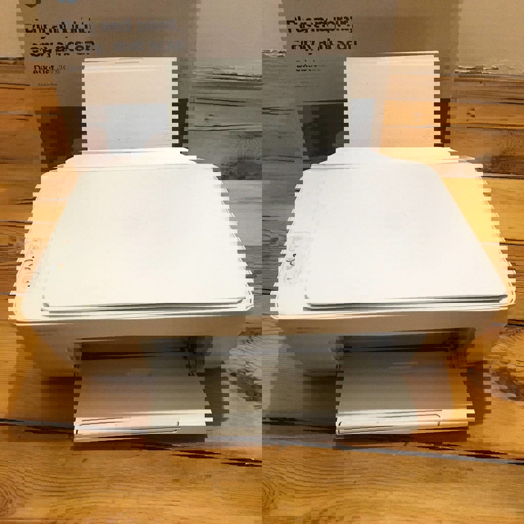 Принтер и сканер HP DeskJet 2320