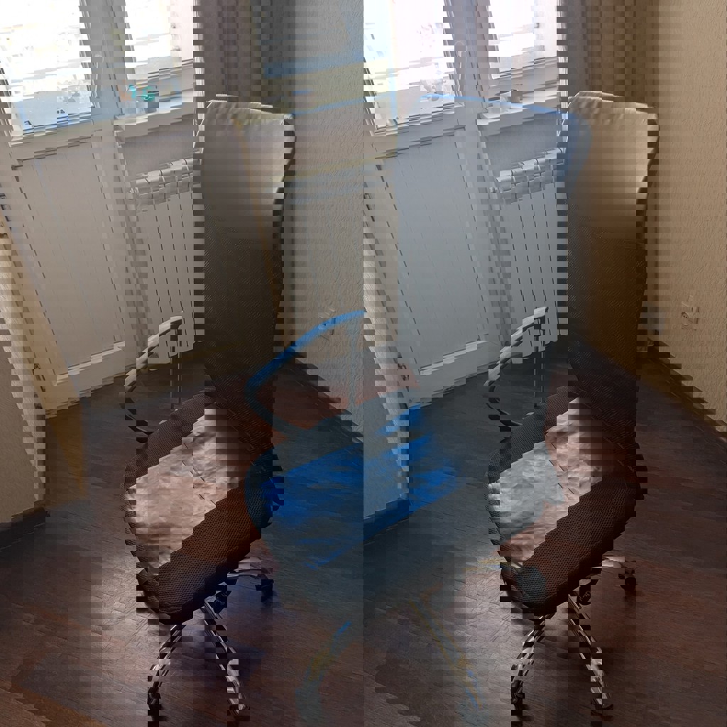 Компьютерное кресло