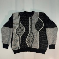 Свитер - фото 1