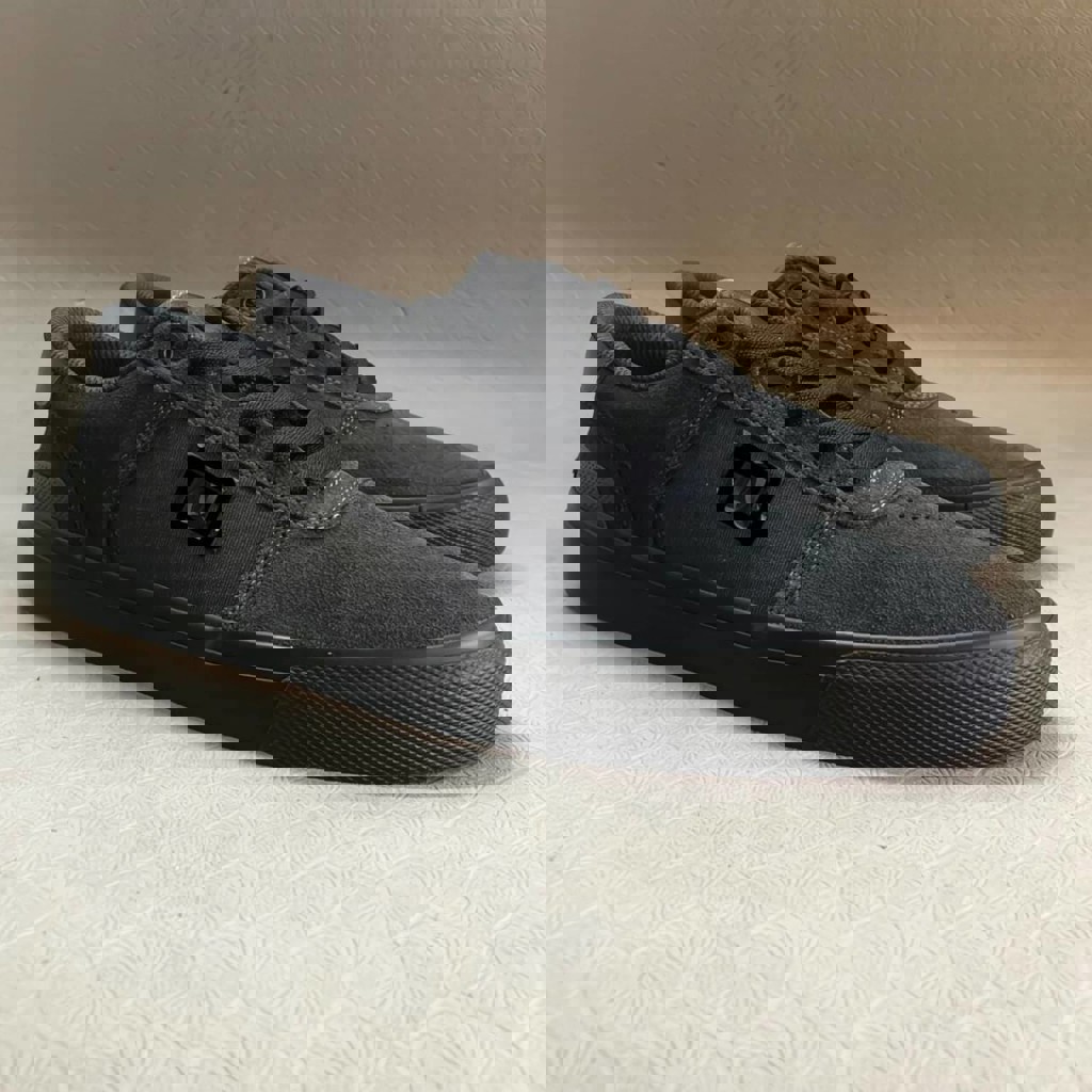 Кроссовки DC Shoes