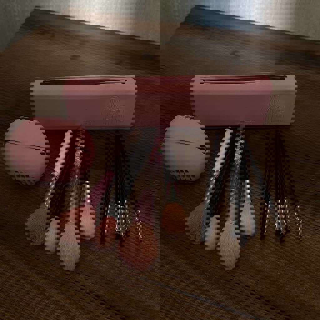 Косметичка для кистей