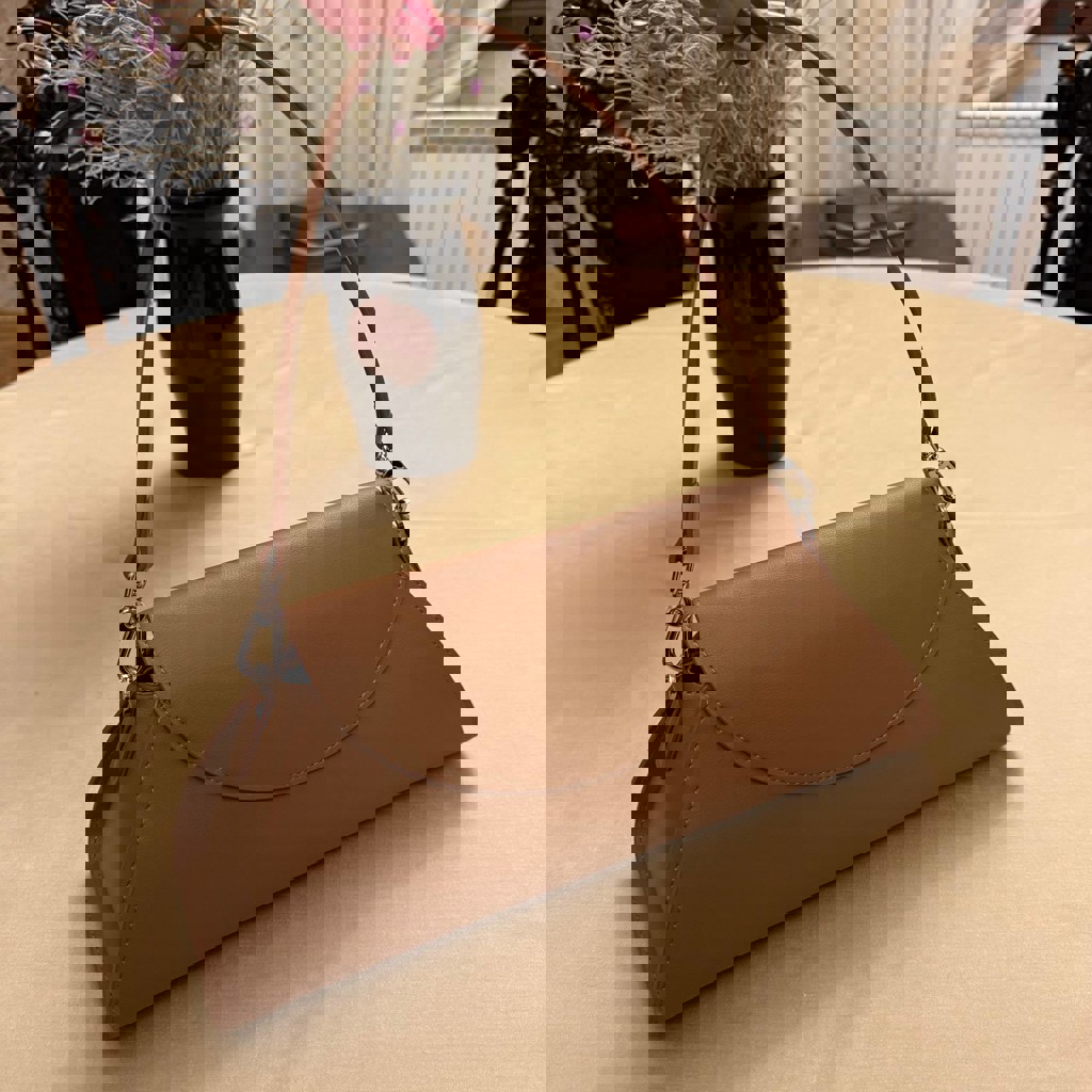 Кожаная сумка