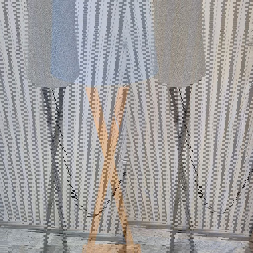 Торшер деревянный (X-base)