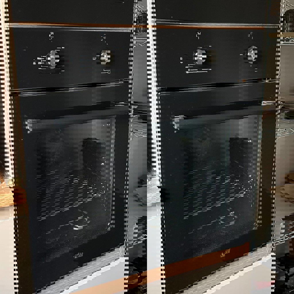 Духовка KUMTEL