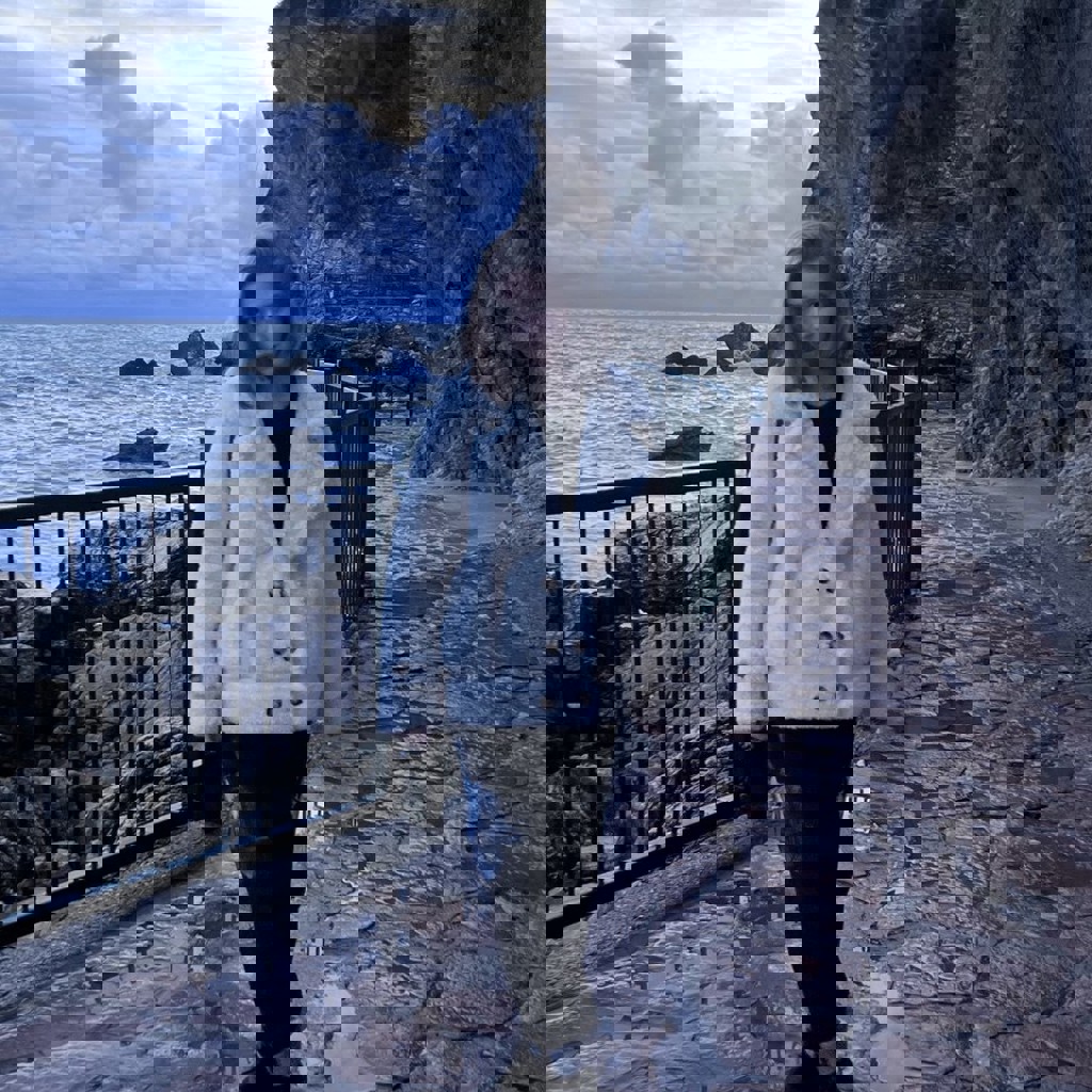 Шуба из искусственного меха