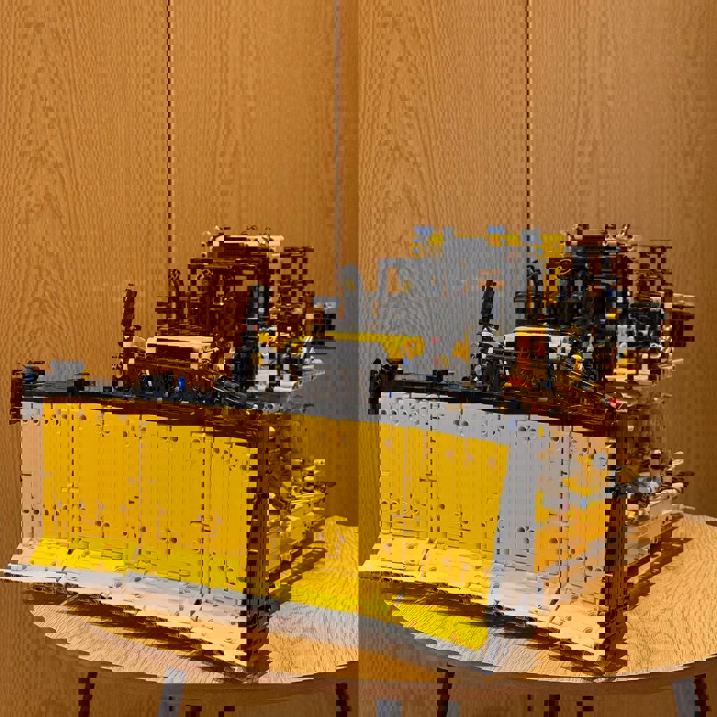 LEGO Technic Cat D11 Bulldozer