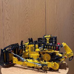 LEGO Technic Cat D11 Bulldozer - фото 4