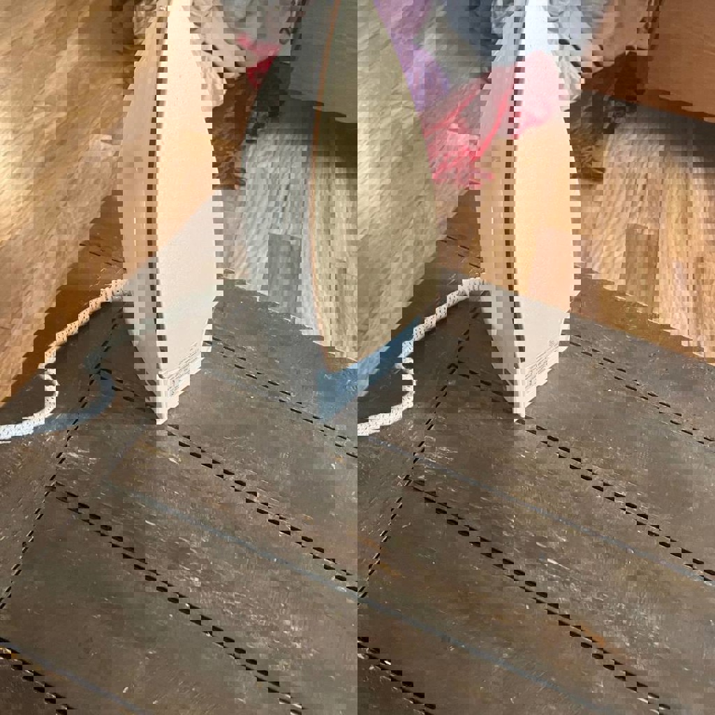 Свитера женские