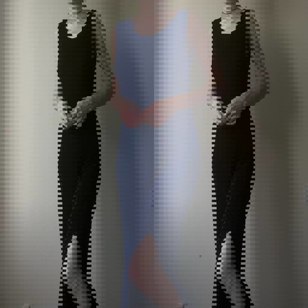 Темно-синее платье