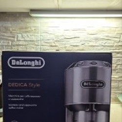 Кофемашина DeLonghi Dedica Style EC685.BK - фото 3