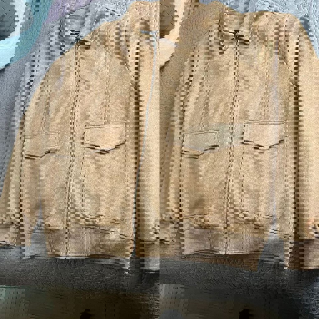 Куртка новая