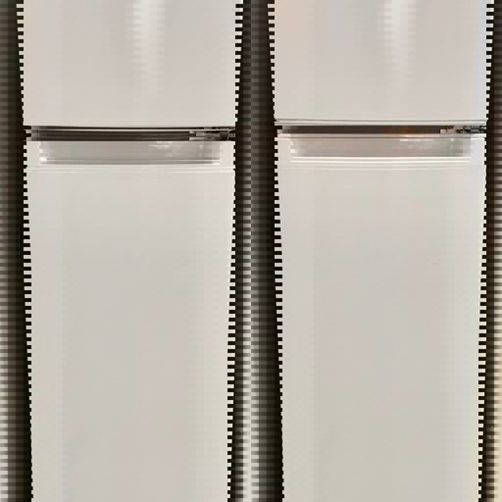 Холодильник Hisense