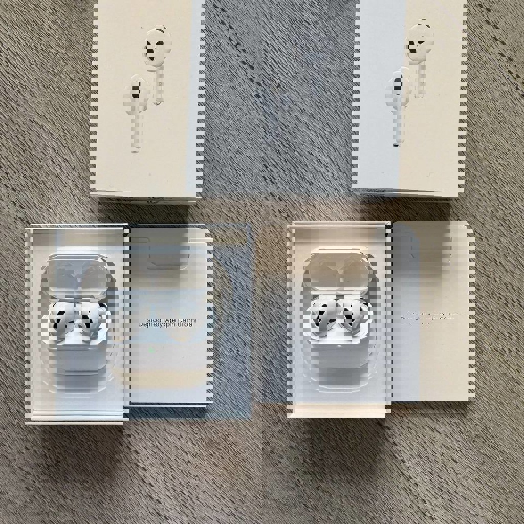 Наушники AirPods 4 (ANC)