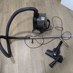 Пылесос - фото 3