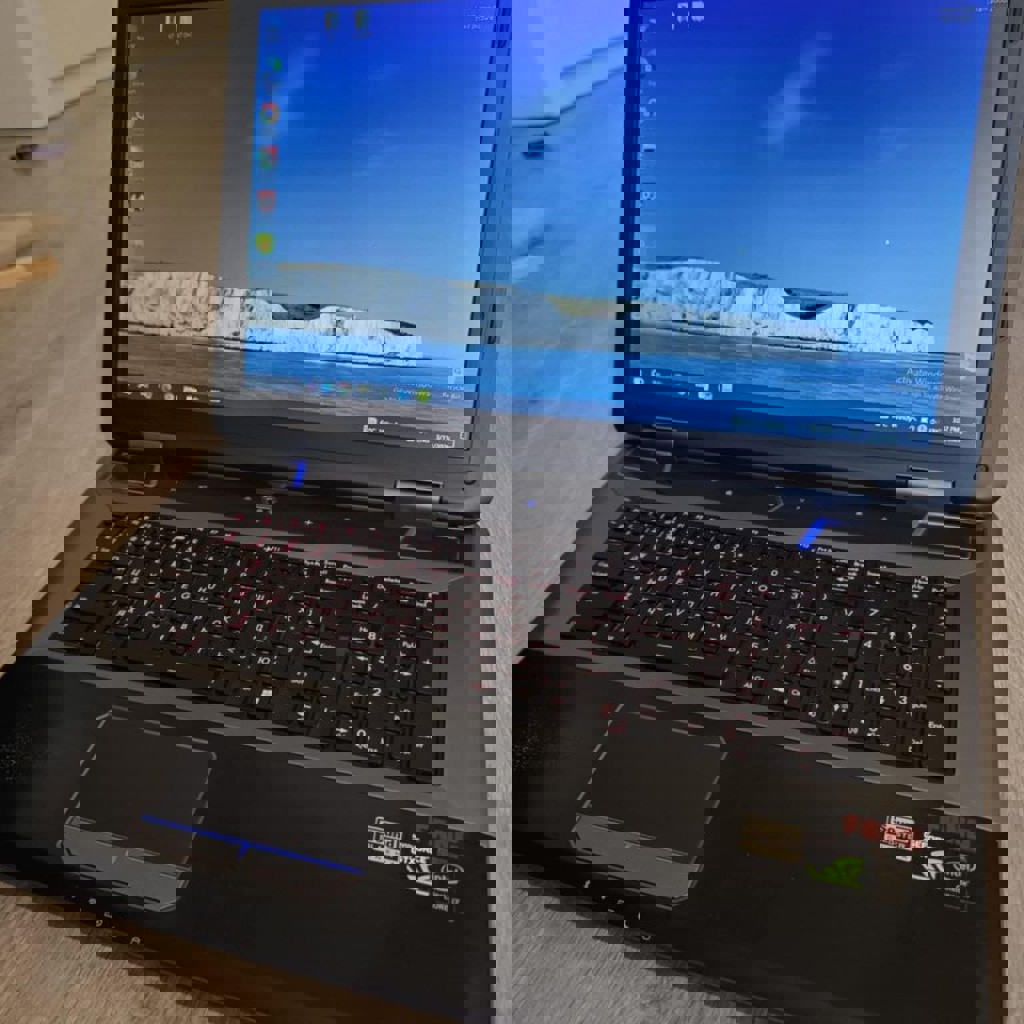 Игровой ноутбук FANGbook EVO HX7