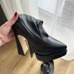 Ботфорты на каблуке - фото 2